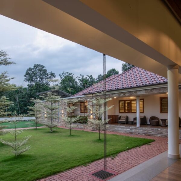 Residence for Mr. Geomon